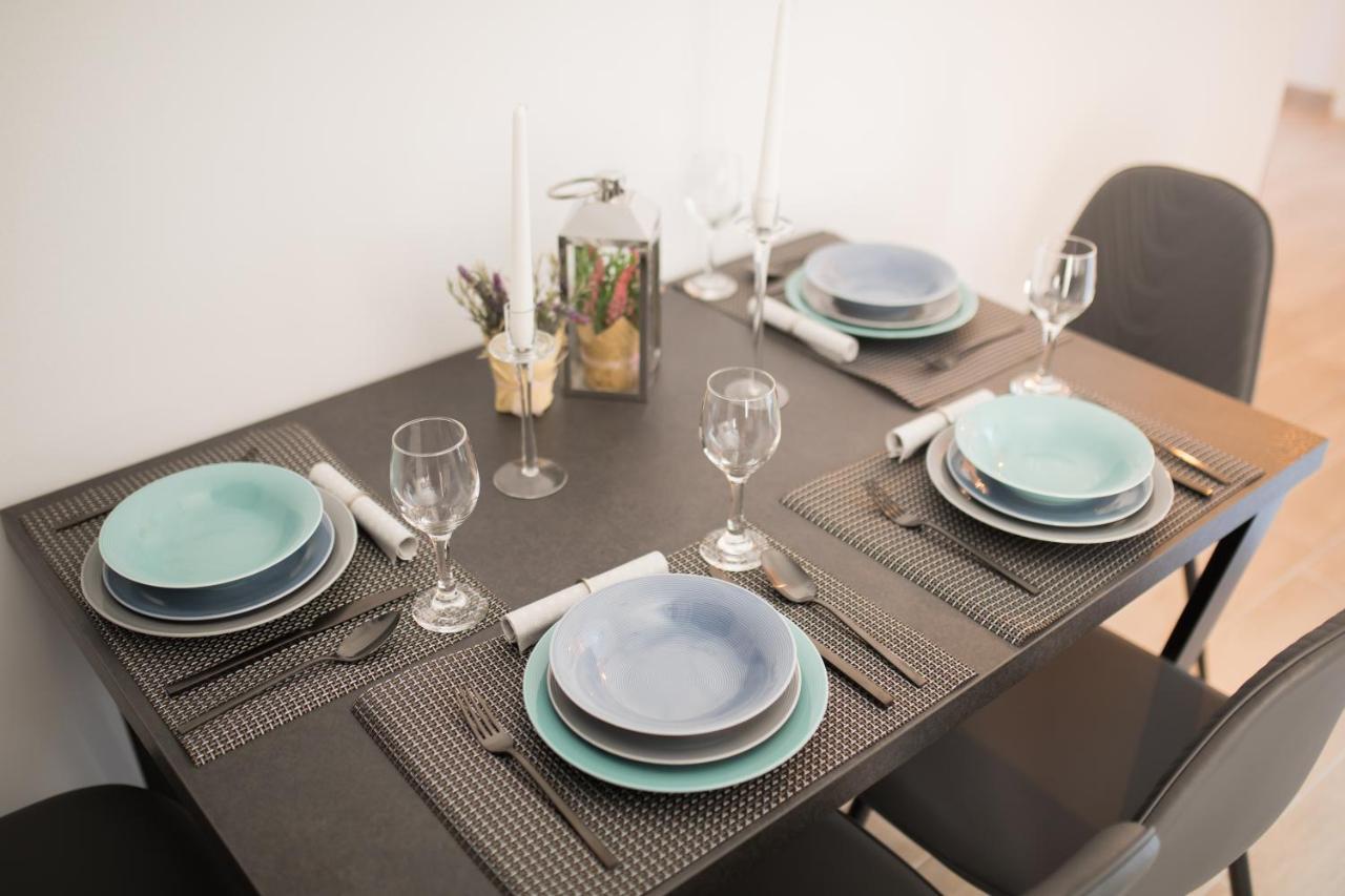 Apartmani Rispet シベニク エクステリア 写真